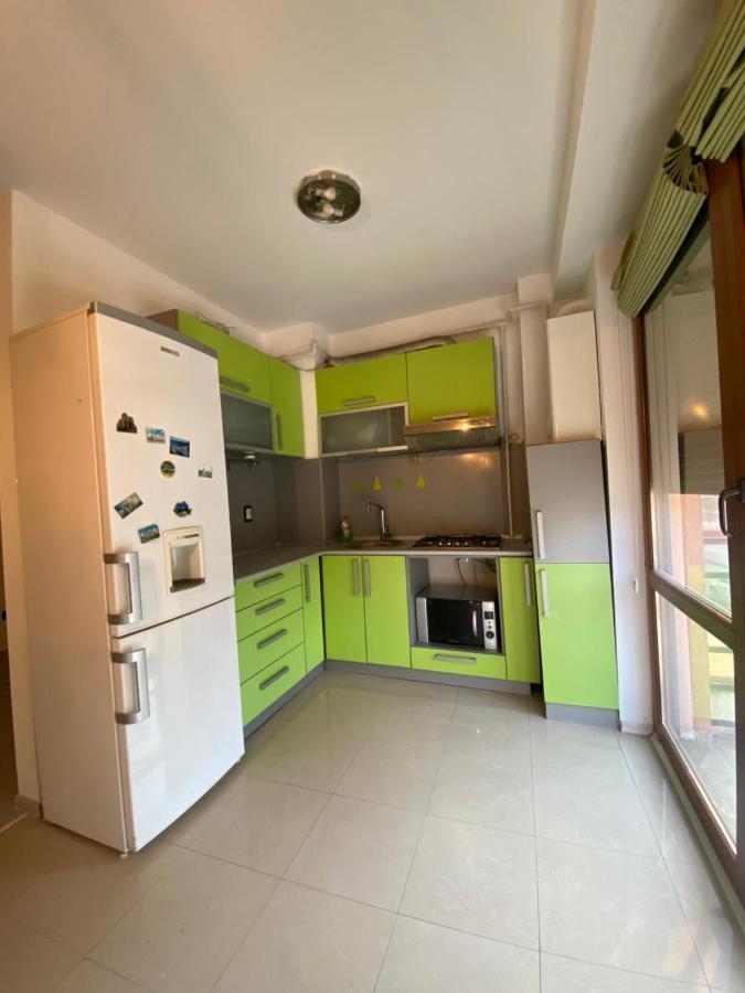 Apartament 3 Camere Bacau Luaran gambar